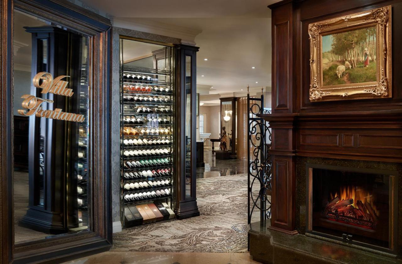 Chateau Vaudreuil Exteriér fotografie Wine Room